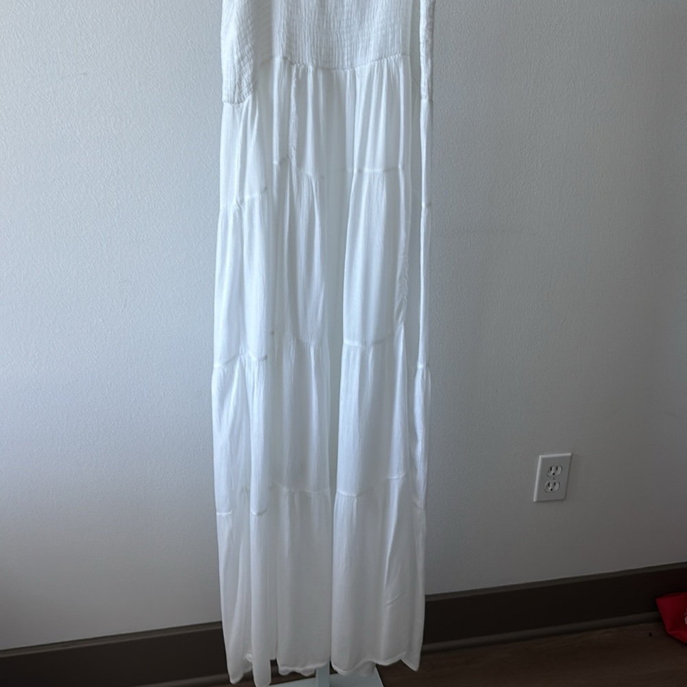 Tiered Dress SZ M White Maxi Beachy Smocked Ruffle Cottagecore Resort Fairycore - Picture 14 of 16